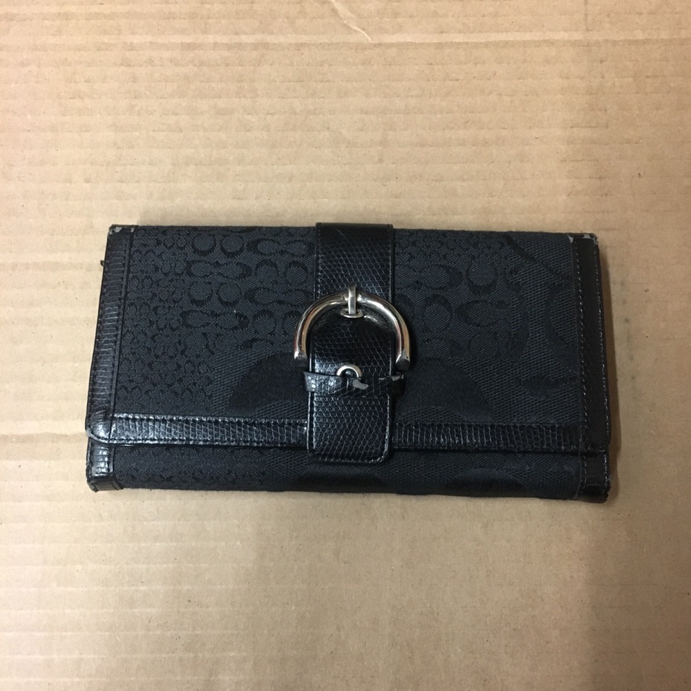 Authentic Coach Buckle Wallet